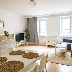 Schottentor , Vienna Austria